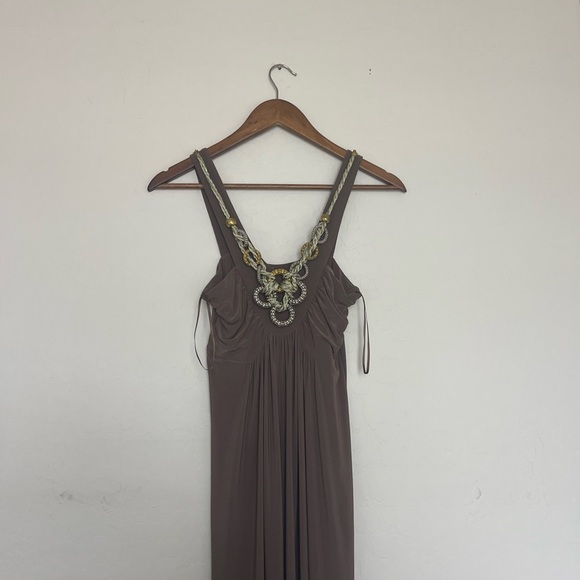 Elegant Brown Maxi Dress - Picture 2 of 6